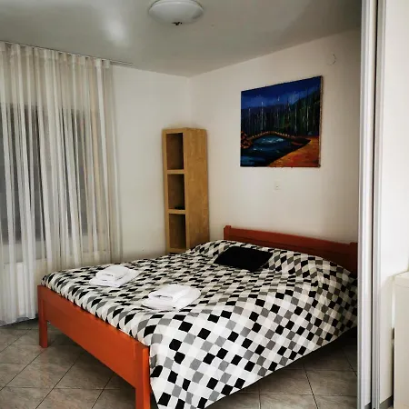 게스트하우스 Krasen Kras