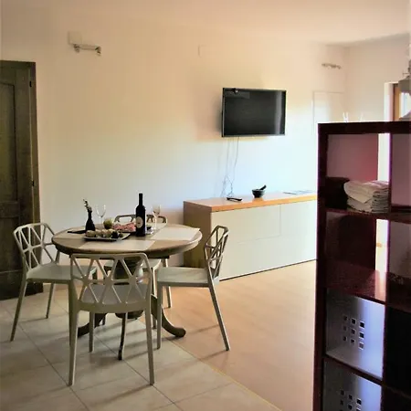 게스트하우스 Krasen Kras Komen